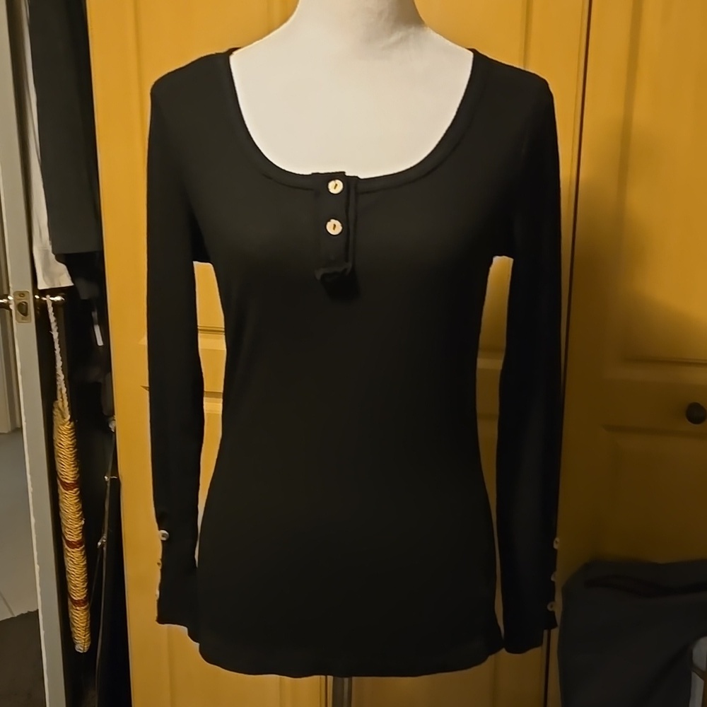 Women's Black Henley Long Sleeve Ribbed Fitted Top. M
